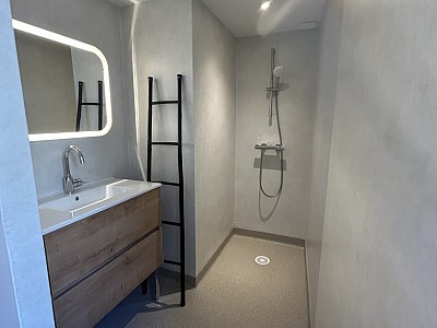 APPARTEMENT T2 A LOUER - MONTBRISON - 43.1 m2 - 616 € charges comprises par mois