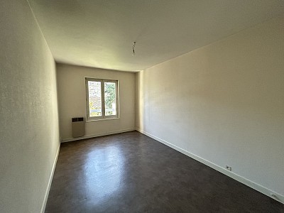 APPARTEMENT T2 A LOUER - MONTBRISON - 47.6 m2 - 520 &euro; charges comprises par mois