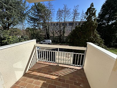 APPARTEMENT T2 A LOUER - MONTBRISON - 47.6 m2 - 520 &euro; charges comprises par mois