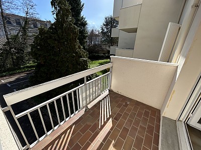 APPARTEMENT T2 A LOUER - MONTBRISON - 47.6 m2 - 520 &euro; charges comprises par mois