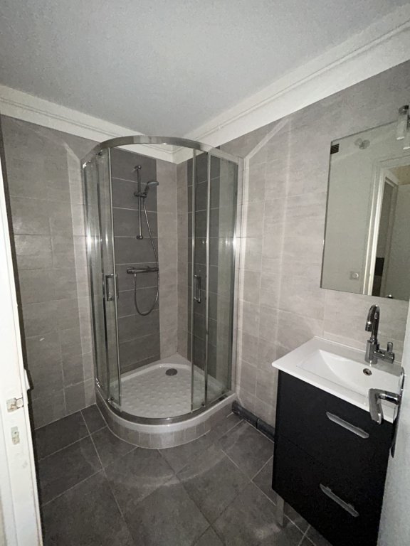 APPARTEMENT T2 A LOUER - MONTBRISON - 51 m2 - 590 &euro; charges comprises par mois