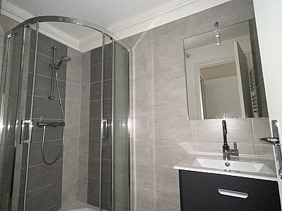 APPARTEMENT T2 A LOUER - MONTBRISON - 51 m2 - 590 € charges comprises par mois