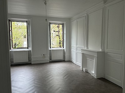 APPARTEMENT T2 A LOUER - MONTBRISON - 51.64 m2 - 298 € charges comprises par mois