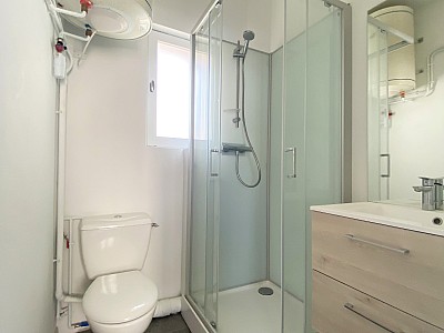 APPARTEMENT T2 A LOUER - MONTBRISON - 48.3 m2 - 425 € charges comprises par mois