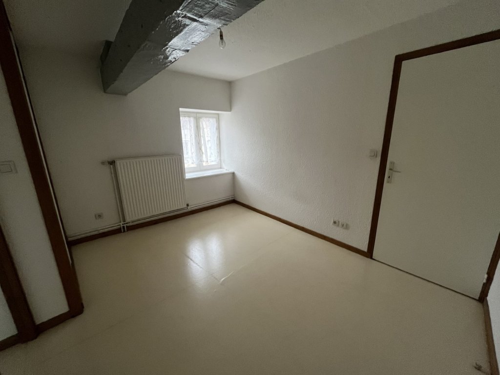 APPARTEMENT T2 A LOUER - MONTBRISON - 46.6 m2 - 420 &euro; charges comprises par mois