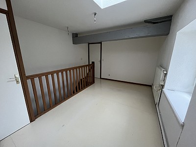 APPARTEMENT T2 A LOUER - MONTBRISON - 46.6 m2 - 420 &euro; charges comprises par mois