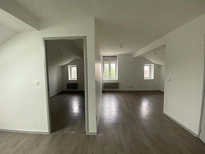 APPARTEMENT T2 A LOUER - MONTROND LES BAINS - 33.71 m2 - 415 &euro; charges comprises par mois