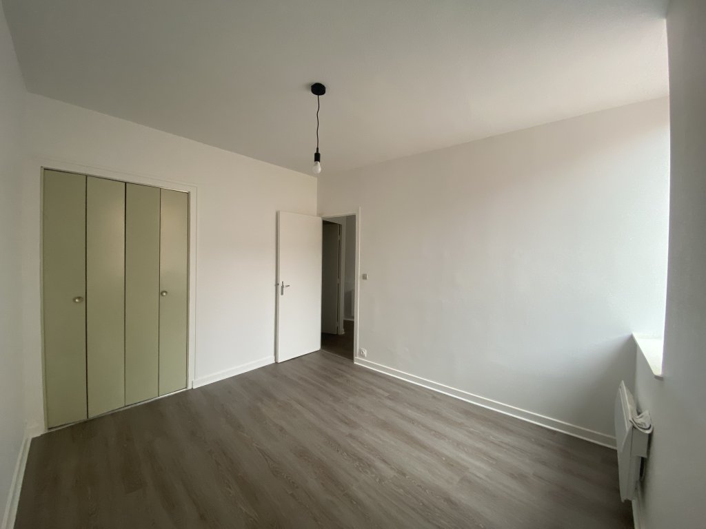 APPARTEMENT T2 A LOUER - SAVIGNEUX - 41.38 m2 - 450 &euro; charges comprises par mois