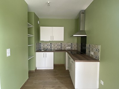 APPARTEMENT T2 A LOUER - SAVIGNEUX - 51.62 m2 - 698 &euro; charges comprises par mois