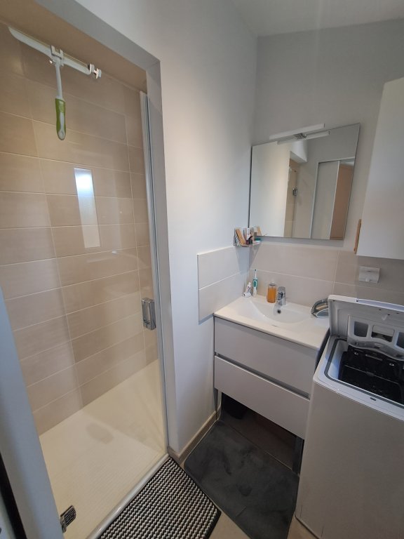APPARTEMENT T2 A LOUER - VIRICELLES - 47.65 m2 - 555 &euro; charges comprises par mois