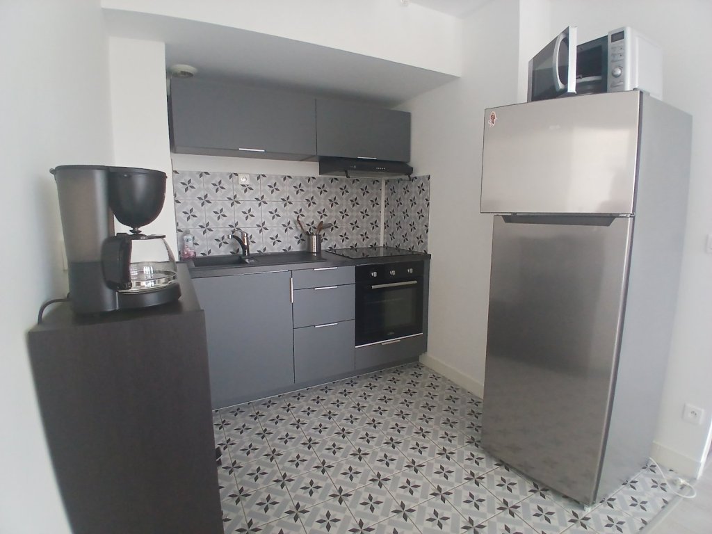 APPARTEMENT T2 A VENDRE - FEURS - 53.06 m2 - 159 000 &euro;