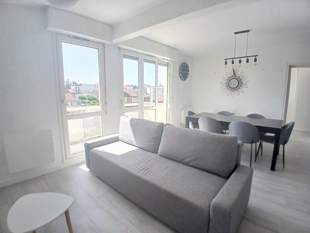 APPARTEMENT T2 A VENDRE - FEURS - 53.06 m2 - 159 000 &euro;