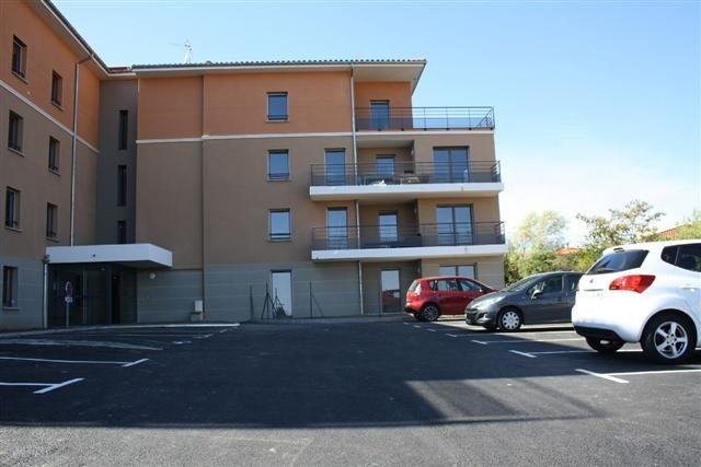 APPARTEMENT T2 A VENDRE - MONTBRISON - 42.98 m2 - 149 000 &euro;