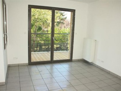 APPARTEMENT T2 A VENDRE - MONTBRISON - 42.98 m2 - 149 000 €
