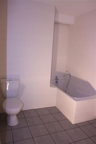 APPARTEMENT T2 A VENDRE - MONTBRISON - 42.98 m2 - 149 000 &euro;