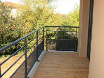 APPARTEMENT T2 A VENDRE - MONTBRISON - 42.98 m2 - 149 000 €