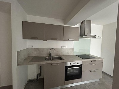 APPARTEMENT T3 A LOUER - ANDREZIEUX BOUTHEON - 68.6 m2 - 709 &euro; charges comprises par mois