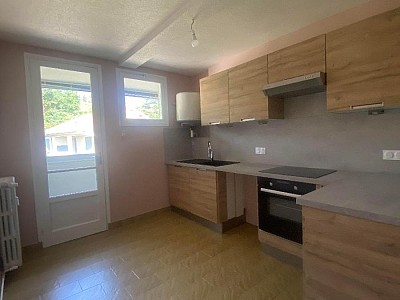 APPARTEMENT T3 A LOUER - BOEN - 53.31 m2 - 585 € charges comprises par mois