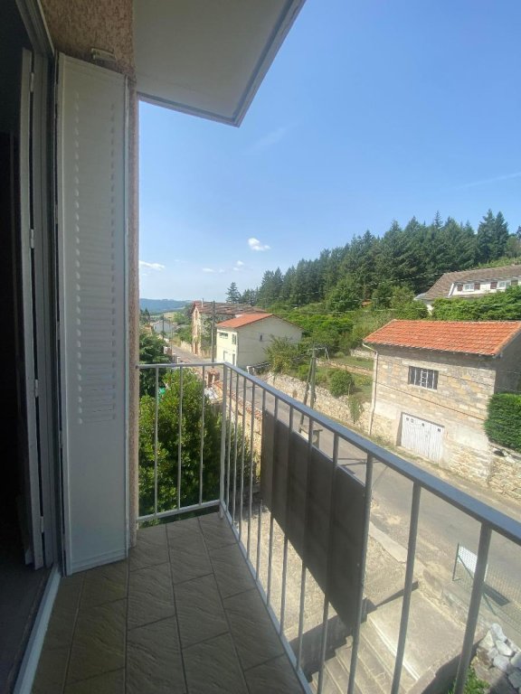 APPARTEMENT T3 A LOUER - BOEN - 53.31 m2 - 585 &euro; charges comprises par mois