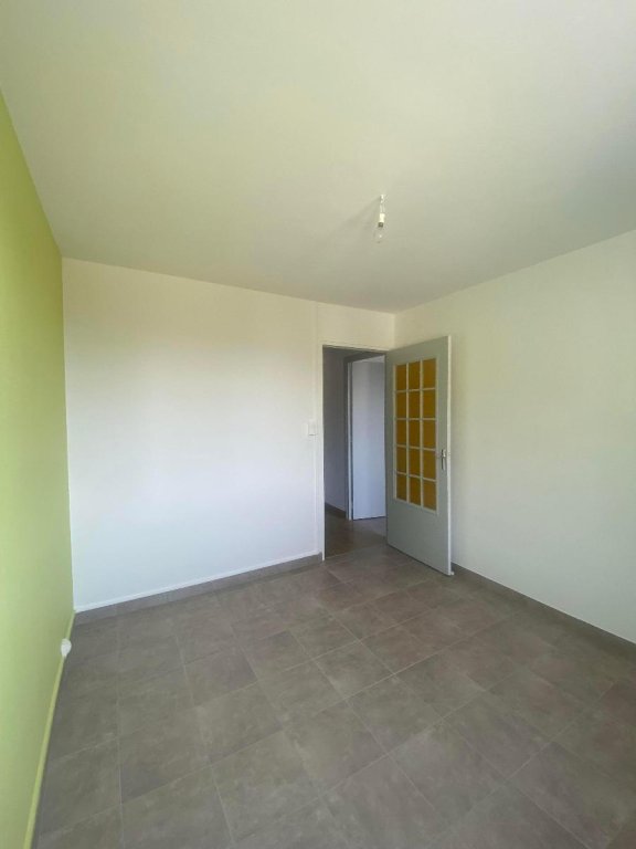 APPARTEMENT T3 A LOUER - BOEN - 53.31 m2 - 585 &euro; charges comprises par mois