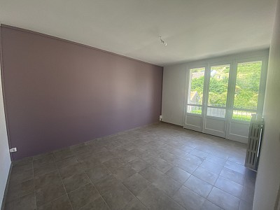 APPARTEMENT T3 A LOUER - BOEN SUR LIGNON - 53.31 m2 - 550 € charges comprises par mois