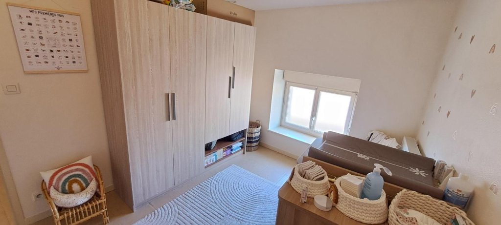 APPARTEMENT T3 A LOUER - CHAZELLES SUR LYON - 70 m2 - 520 &euro; charges comprises par mois