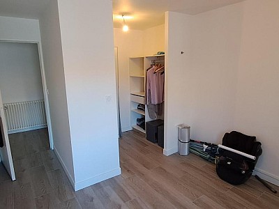 APPARTEMENT T3 A LOUER - CHAZELLES SUR LYON - 82.4 m2 - 610 € charges comprises par mois