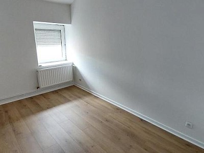 APPARTEMENT T3 A LOUER - CHAZELLES SUR LYON - 68.69 m2 - 620 € charges comprises par mois