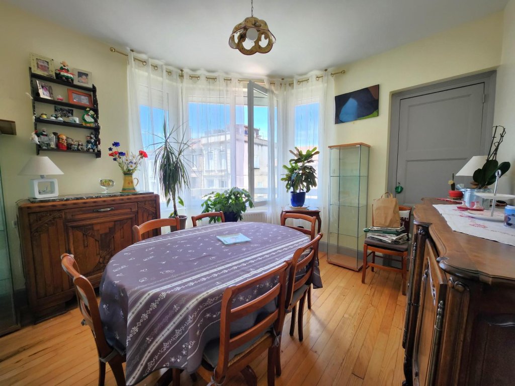 APPARTEMENT T3 A LOUER - CHAZELLES SUR LYON - 74.15 m2 - 560 &euro; charges comprises par mois