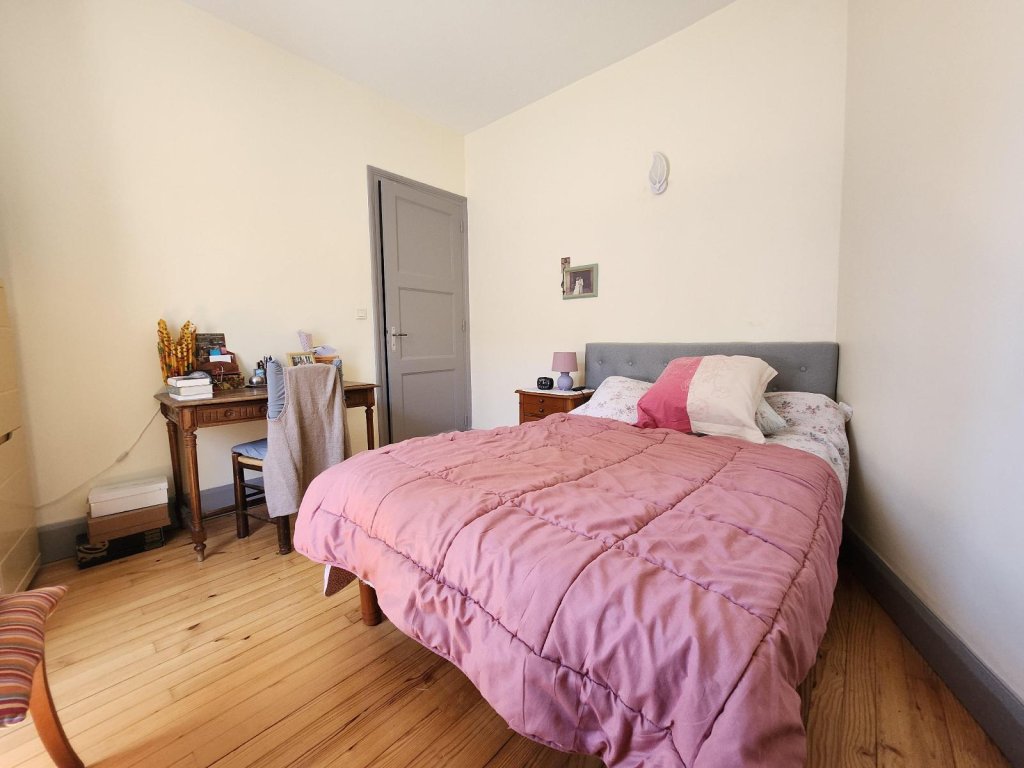 APPARTEMENT T3 A LOUER - CHAZELLES SUR LYON - 74.15 m2 - 560 &euro; charges comprises par mois