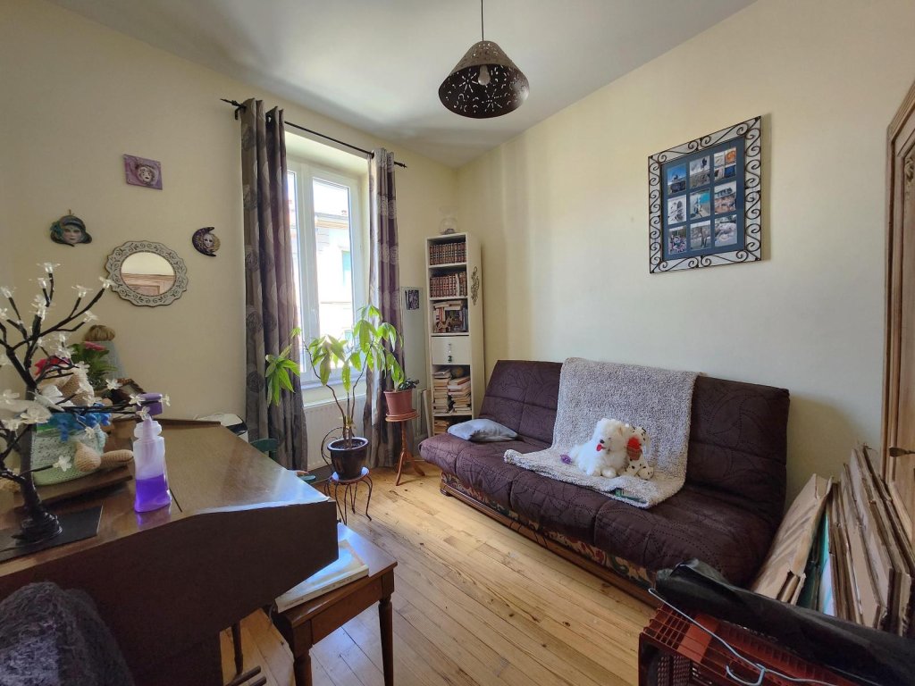 APPARTEMENT T3 A LOUER - CHAZELLES SUR LYON - 74.15 m2 - 560 &euro; charges comprises par mois