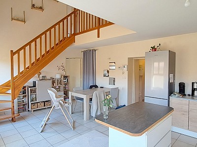 APPARTEMENT T3 A LOUER - CHAZELLES SUR LYON - 70.15 m2 - 502 € charges comprises par mois