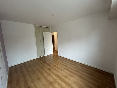 APPARTEMENT T3 A LOUER - FEURS - 95.35 m2 - 795 € charges comprises par mois