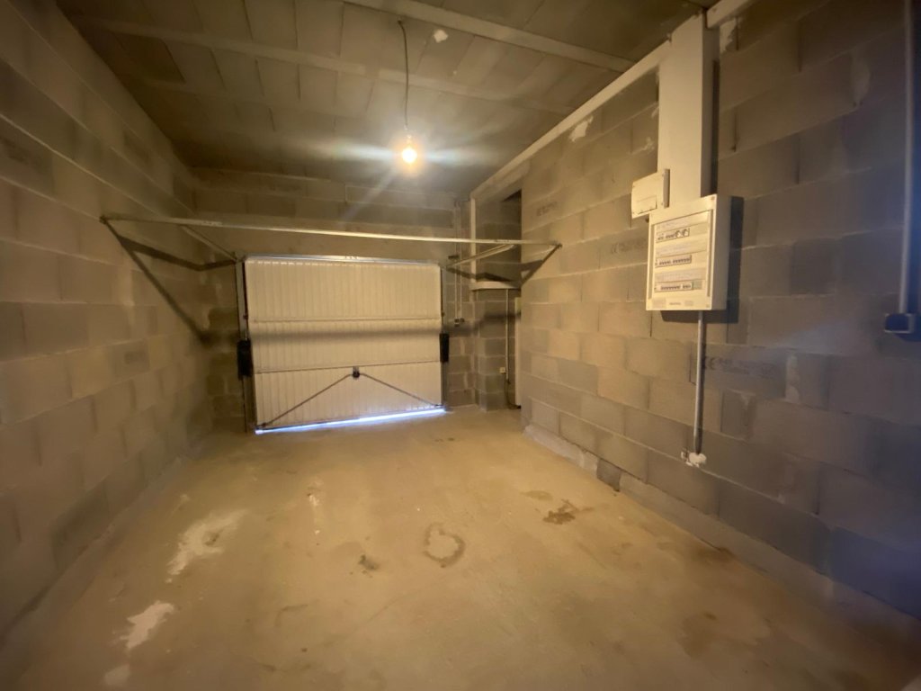 APPARTEMENT T3 A LOUER - MOINGT - 74.97 m2 - 800 &euro; charges comprises par mois