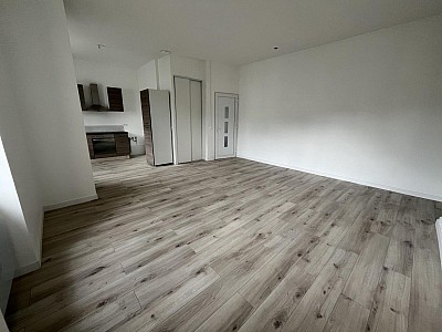 APPARTEMENT T3 A LOUER - MONTBRISON - 70.7 m2 - 625 € charges comprises par mois