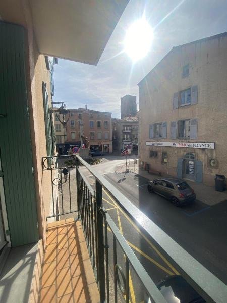 APPARTEMENT T3 A LOUER - MONTBRISON - 72.23 m2 - 610 &euro; charges comprises par mois