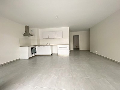 APPARTEMENT T3 A LOUER - MONTBRISON - 76.9 m2 - 800 € charges comprises par mois