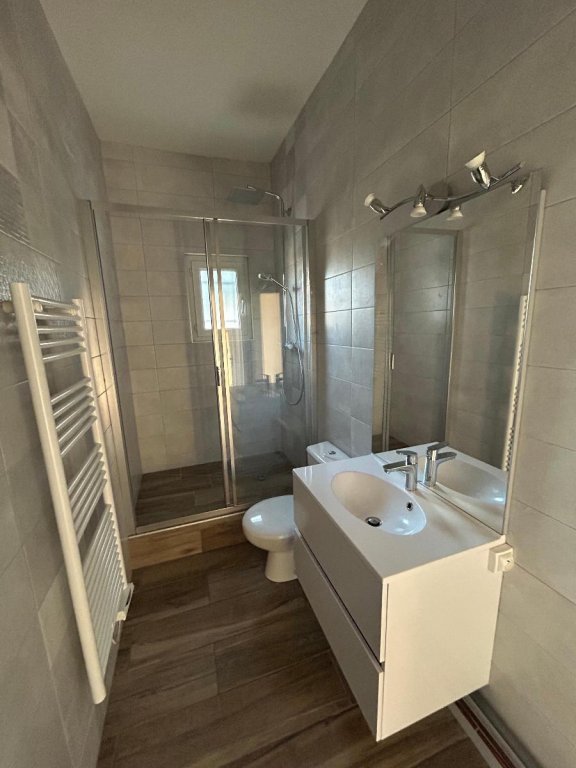 APPARTEMENT T3 A LOUER - MONTBRISON - 75.48 m2 - 630 &euro; charges comprises par mois