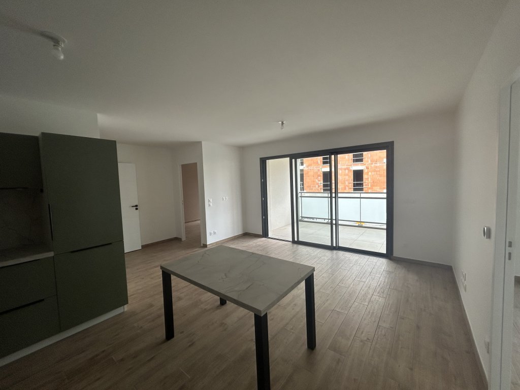 APPARTEMENT T3 A LOUER - MONTBRISON - 62.91 m2 - 750 &euro; charges comprises par mois