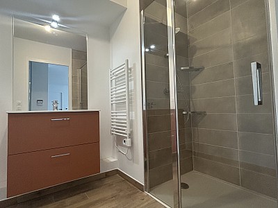 APPARTEMENT T3 A LOUER - MONTBRISON - 62.91 m2 - 750 € charges comprises par mois