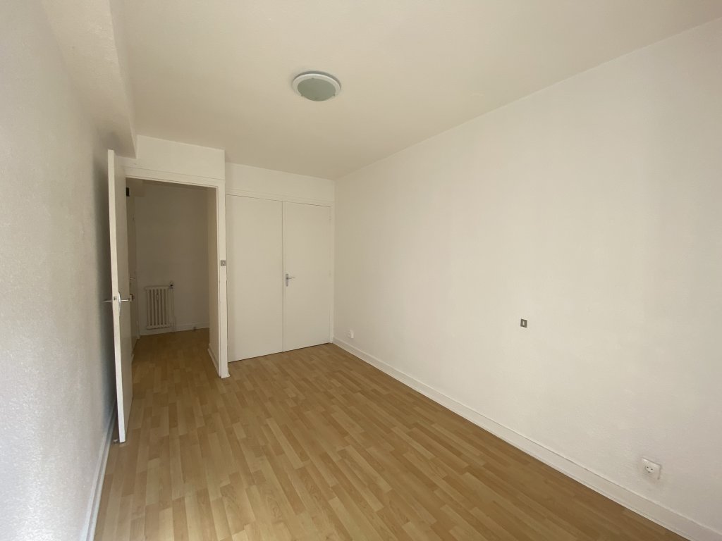 APPARTEMENT T3 A LOUER - MONTBRISON - 59.68 m2 - 550 &euro; charges comprises par mois