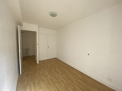 APPARTEMENT T3 A LOUER - MONTBRISON - 59.68 m2 - 550 € charges comprises par mois