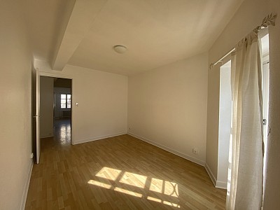 APPARTEMENT T3 A LOUER - MONTBRISON - 59.68 m2 - 550 € charges comprises par mois