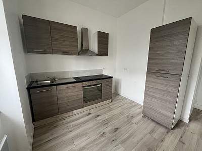 APPARTEMENT T3 A LOUER - MONTBRISON - 70.7 m2 - 625 € charges comprises par mois