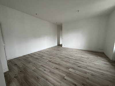 APPARTEMENT T3 A LOUER - MONTBRISON - 70.7 m2 - 625 € charges comprises par mois