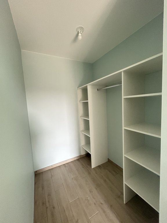 APPARTEMENT T3 A LOUER - MONTBRISON - 76.55 m2 - 940 &euro; charges comprises par mois