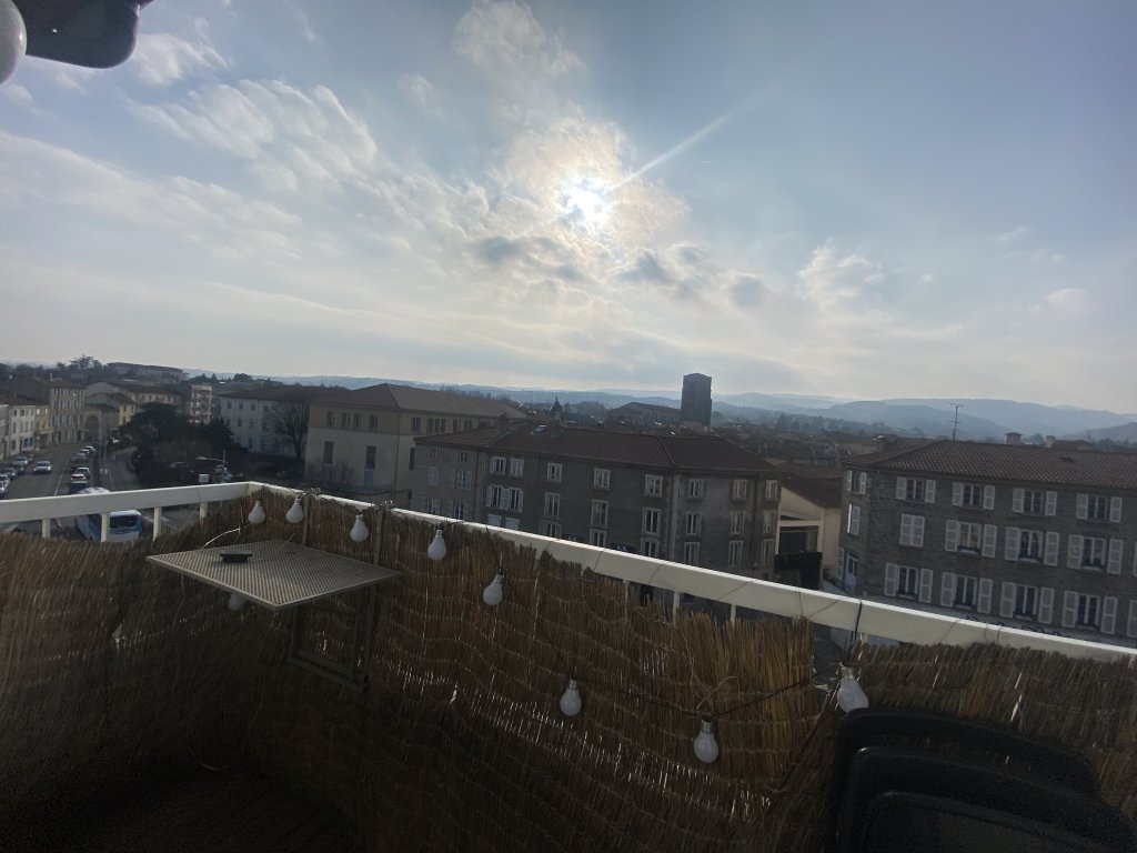 APPARTEMENT T3 A LOUER - MONTBRISON - 52.14 m2 - 590 &euro; charges comprises par mois