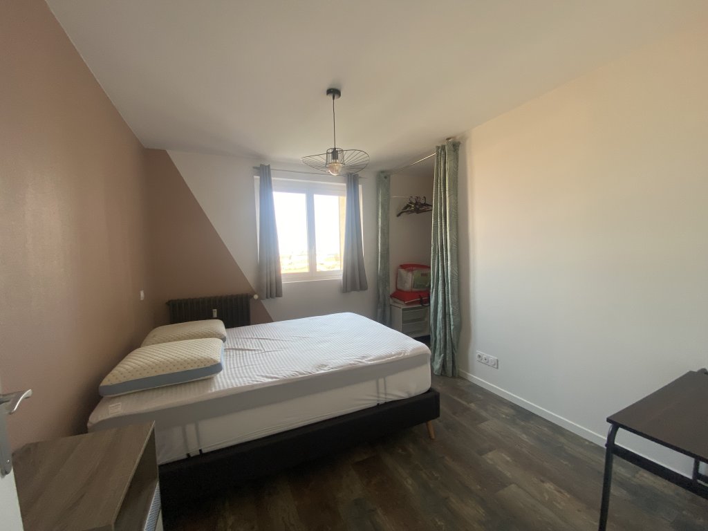 APPARTEMENT T3 A LOUER - MONTBRISON - 52.14 m2 - 590 &euro; charges comprises par mois