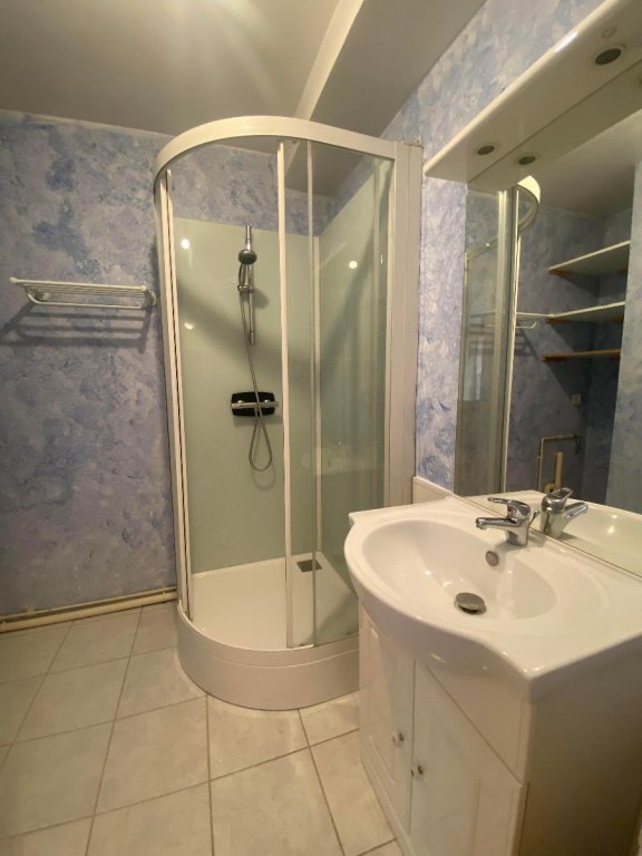 APPARTEMENT T3 A LOUER - MONTBRISON - 65.43 m2 - 670 &euro; charges comprises par mois