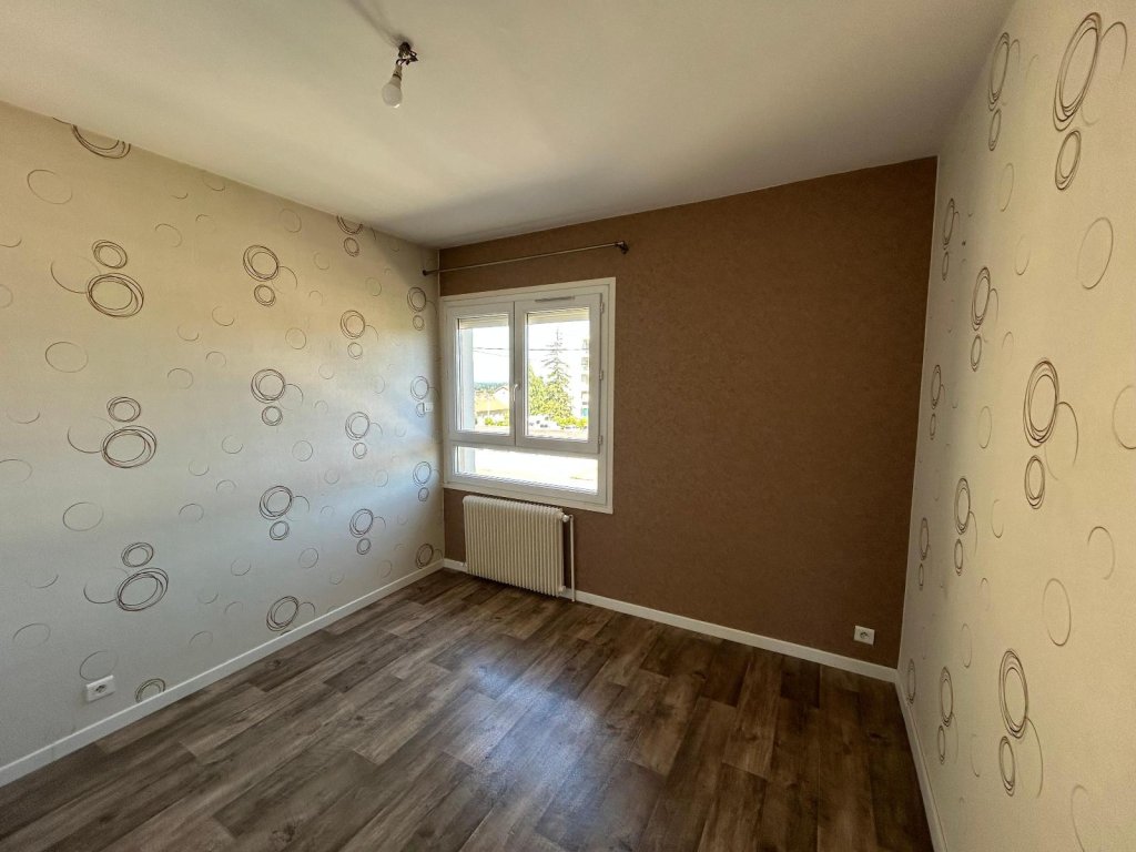 APPARTEMENT T3 A LOUER - MONTBRISON - 65.43 m2 - 670 &euro; charges comprises par mois